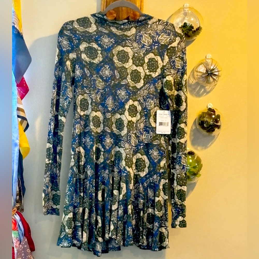 🪬NWT Free People floral open back mini dress/tunic